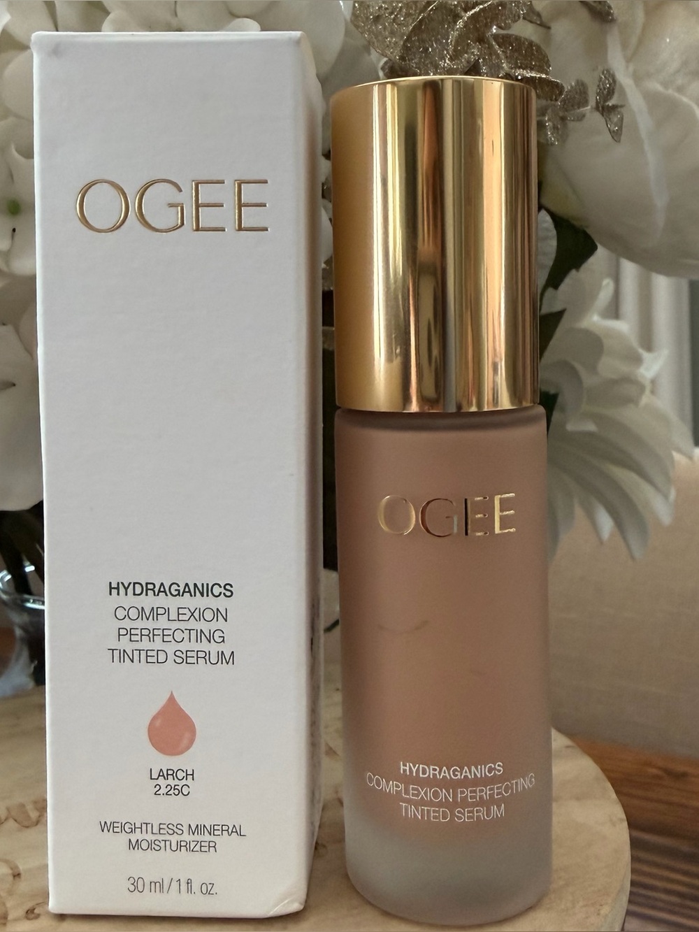Ogee Hydraganics Complexion Perfecting Tinted Serum Larch 2.25C 30 ml / 1 fl oz